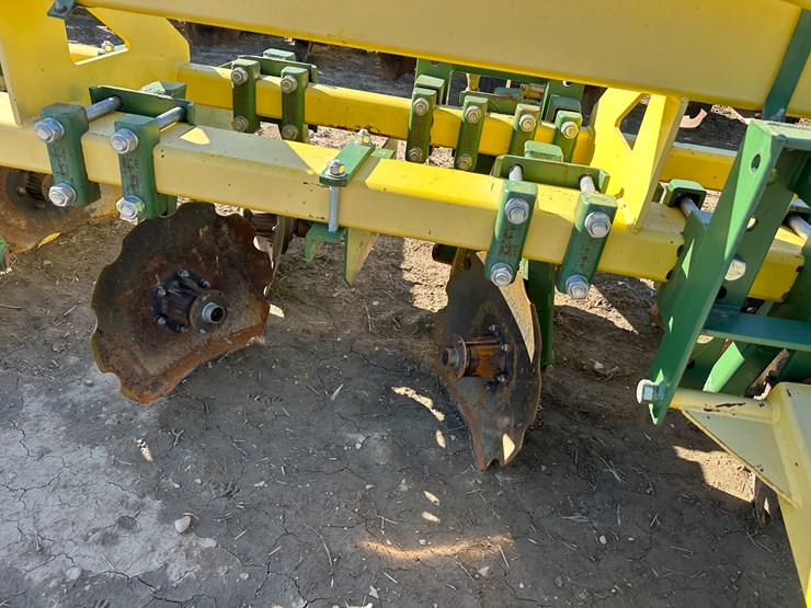 #33730-•-roll-a-cone-16-row-30"-hipper-image-30