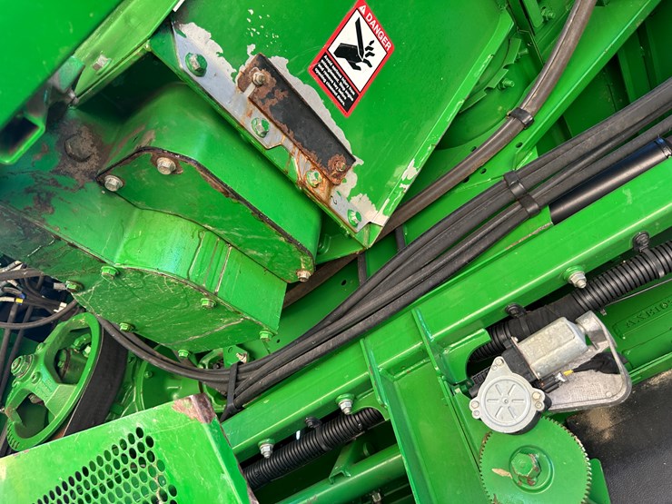 john-deere-s690-image-66
