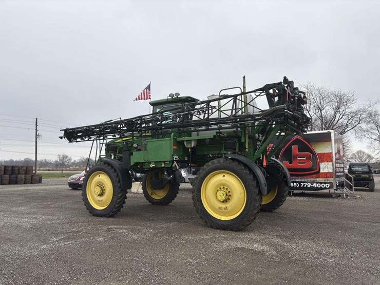 john-deere-4830-image-3