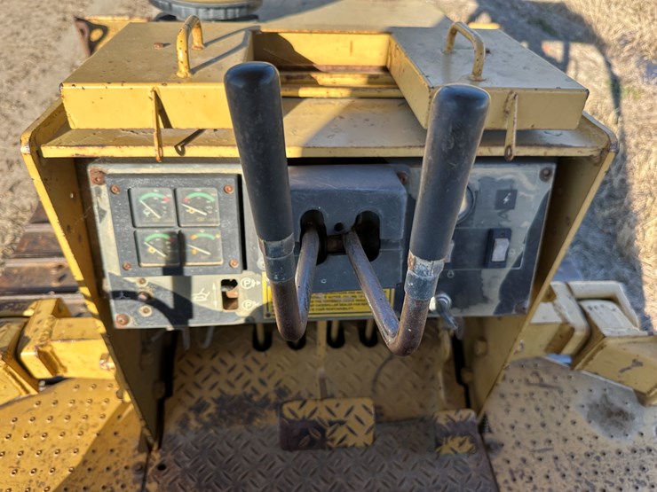 1995-caterpillar-d5c-image-49