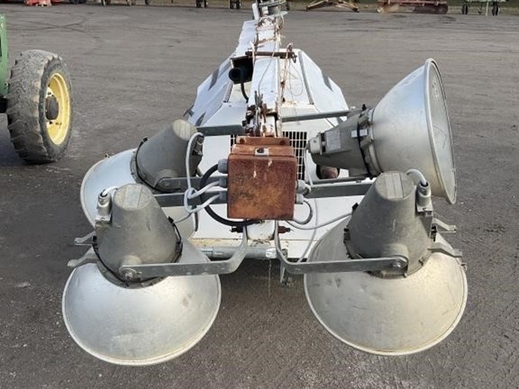 coleman-15'-portable-adj.-light-plant,-diesel-image-5