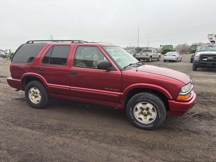2000-chevrolet-blazer-image-6
