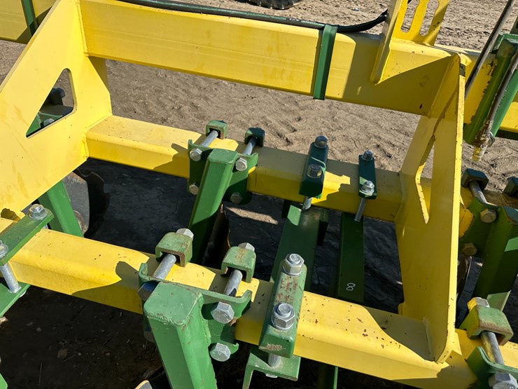 #33730-•-roll-a-cone-16-row-30"-hipper-image-58