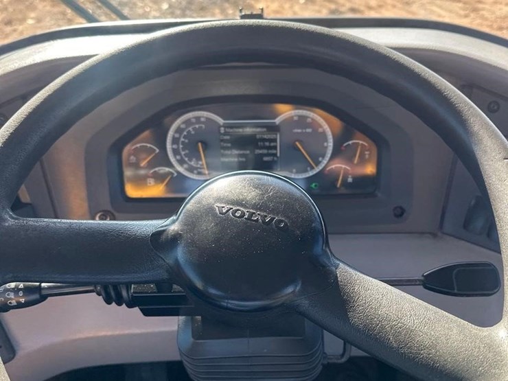 2016-volvo-a30g-image-36