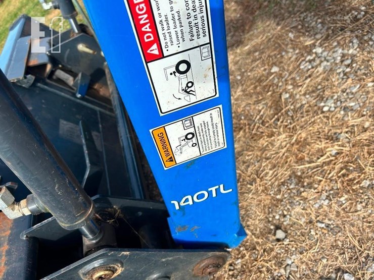 2016-new-holland-workmaster-37-image-37