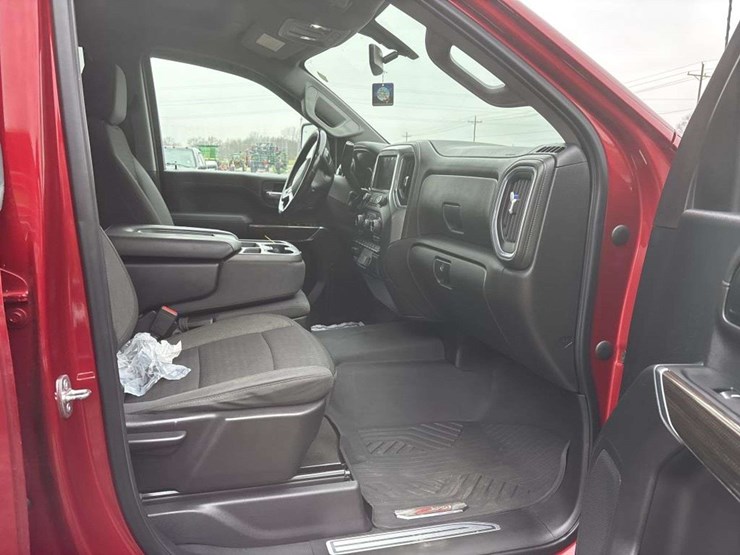 2022-chevrolet-silverado-2500-image-20