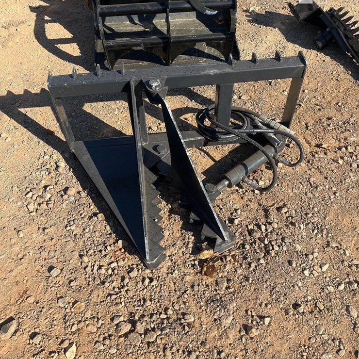 JCT SKID STEER HYDRAULIC POST PULLER