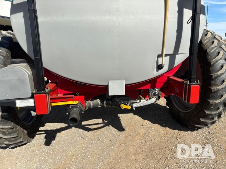 case-ih-2800-image-38