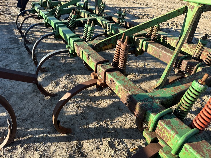 john-deere-105-image-15