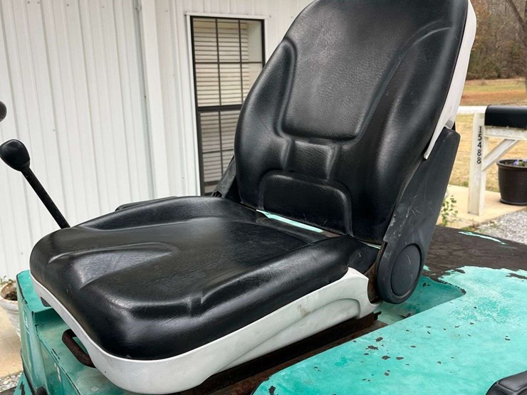 2004-komatsu-wa30-image-8