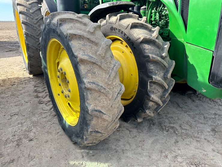 2012-john-deere-8360r-image-9