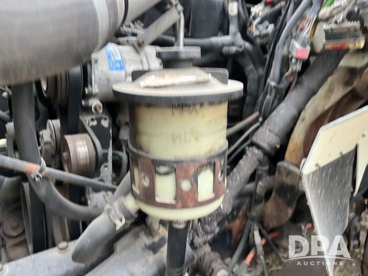 2005-international-7600-image-72