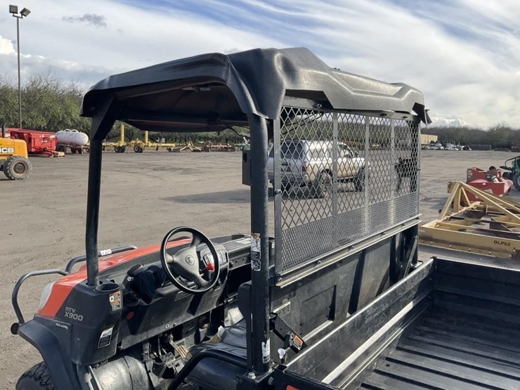 kubota-rtv-x900-image-12