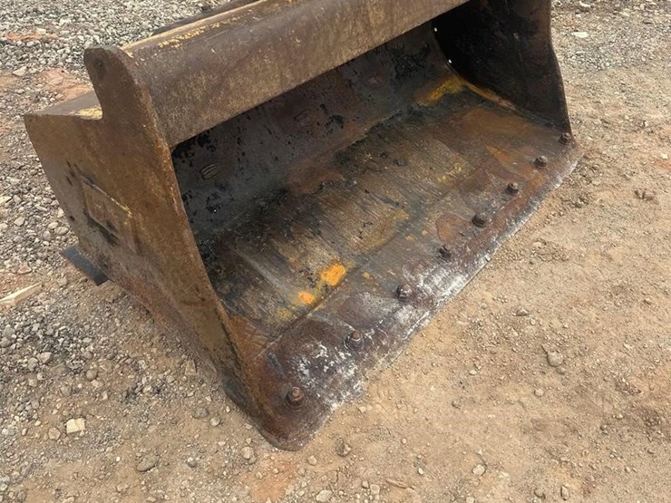 2017-caterpillar-m316f-image-9