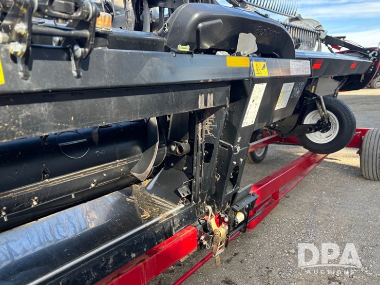 2023-mac-don-fd240-image-23