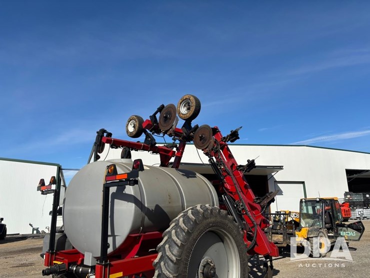 case-ih-2800-image-10