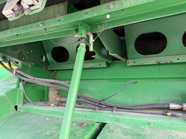 2009-john-deere-9870-sts-image-44