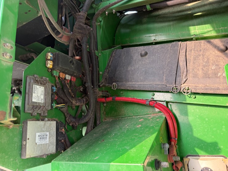2009-john-deere-9870-sts-image-105