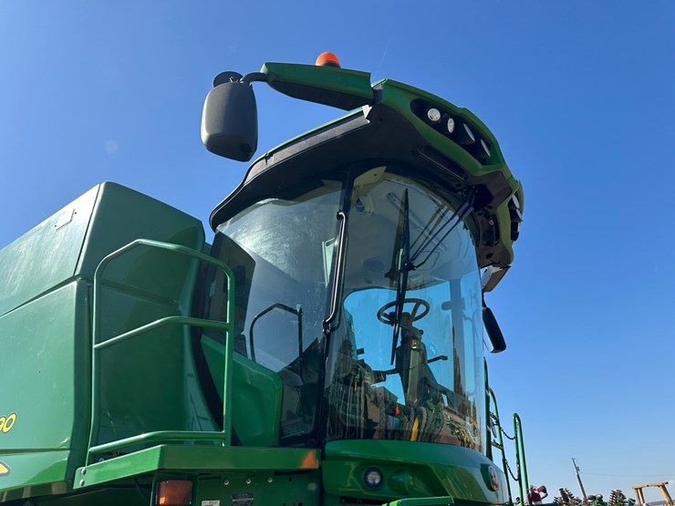 john-deere-s690-image-34