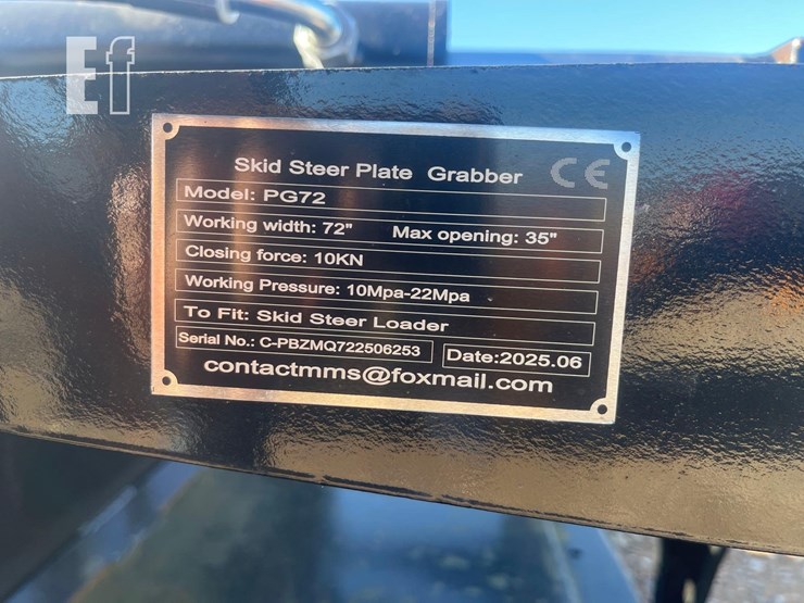 future-72in-hydraulic-skid-steer-plate-grabber-image-4