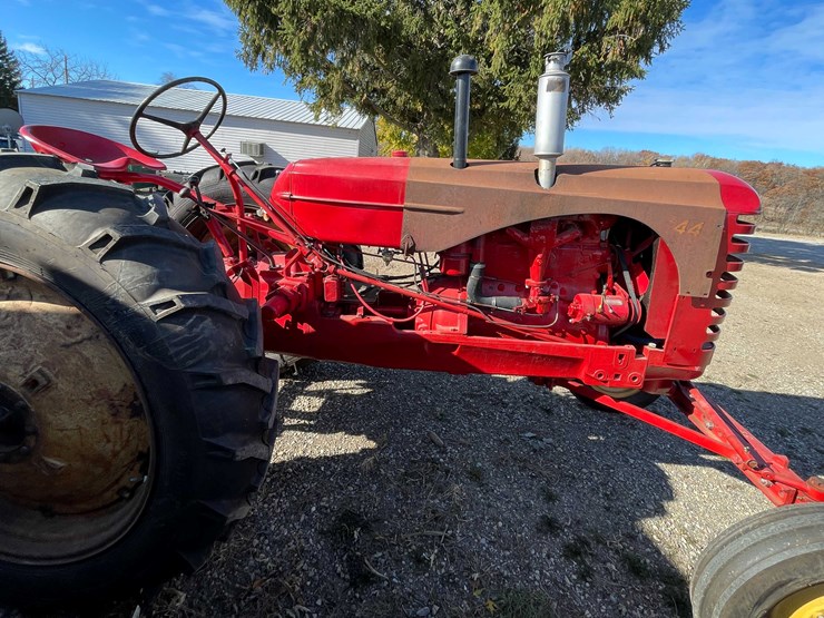 massey-ferguson-44-image-4