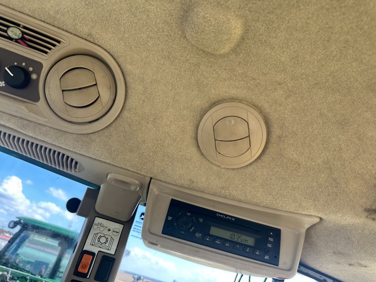 2012-john-deere-80-image-97