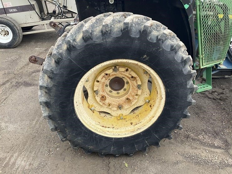 john-deere-5510-image-17