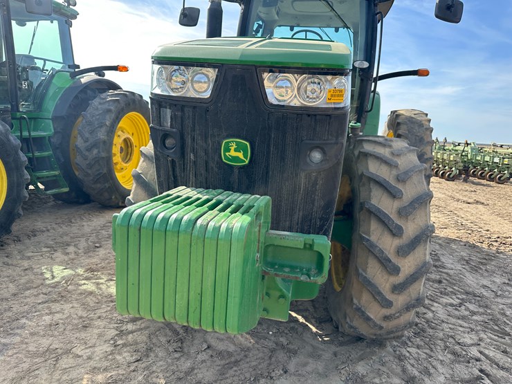 2010-john-deere-8285r-image-29