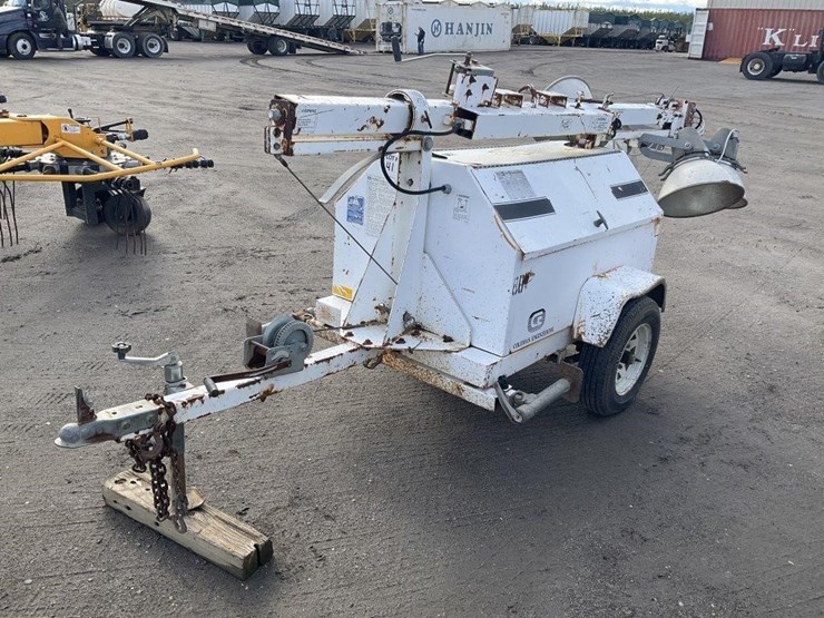 coleman-15'-portable-adj.-light-plant,-diesel-image-3