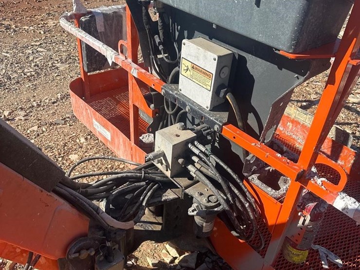 2015-jlg-860sj-image-20