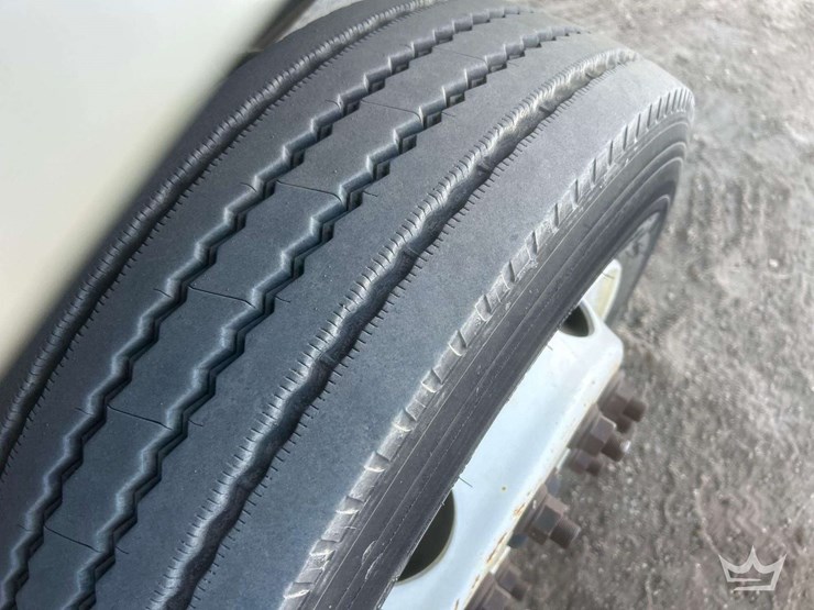 2017-freightliner-mt55-image-36