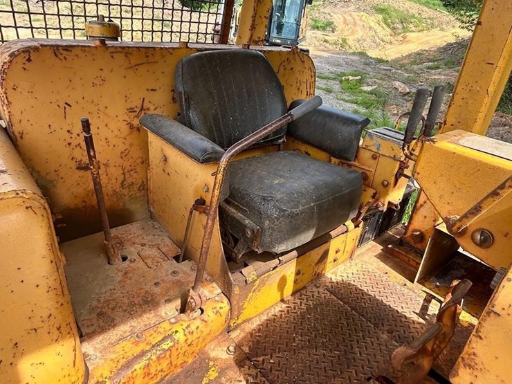 1974-caterpillar-d7f-image-30