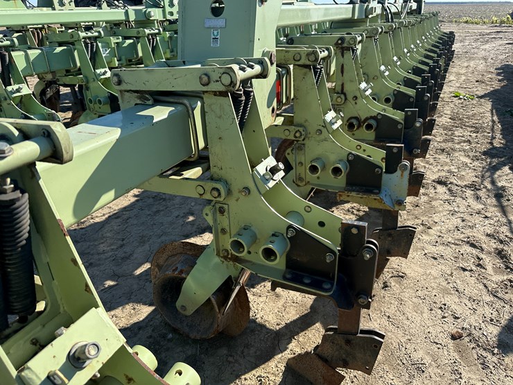 #33734-•-orthman-16-row-30"-bedder-lister-image-10