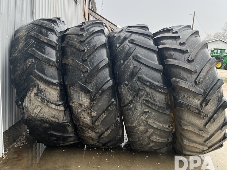 john-deere-4940-image-1