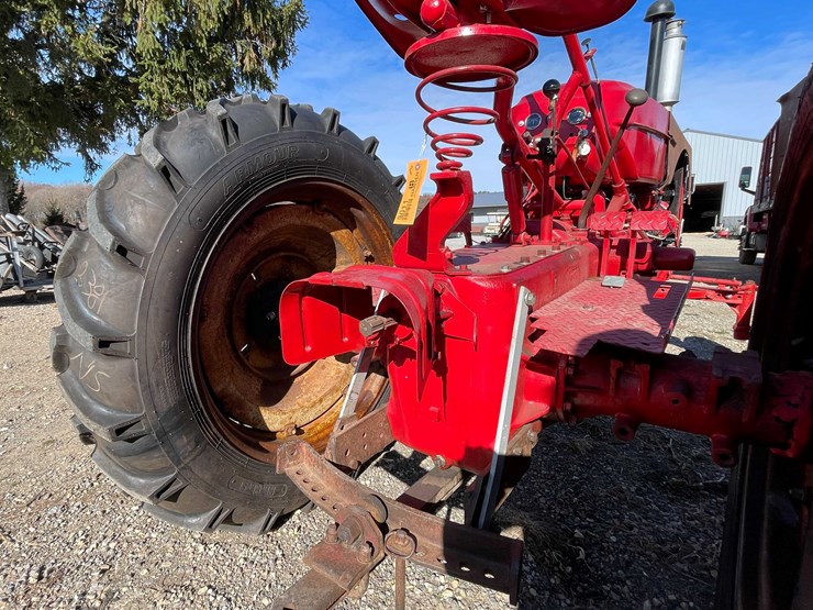 massey-ferguson-44-image-18