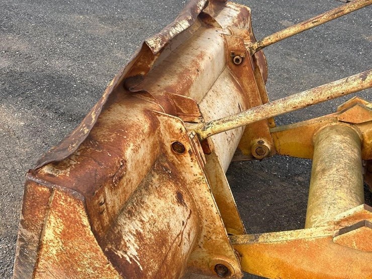 komatsu-d31s-16-image-7