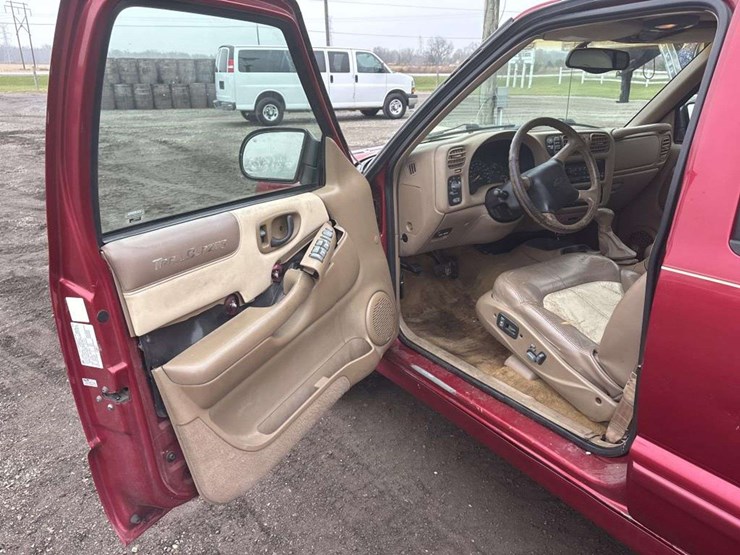 2000-chevrolet-blazer-image-12