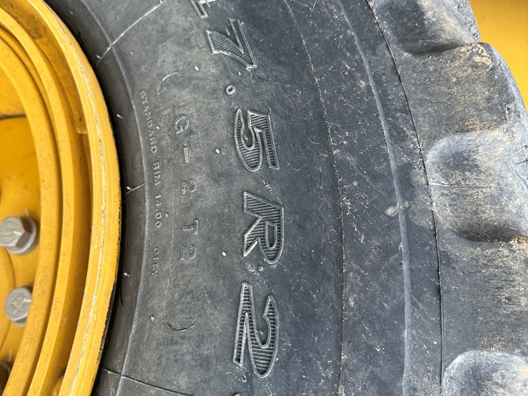 2022-caterpillar-140gc-image-5