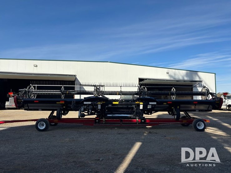 2023-mac-don-fd240-image-1