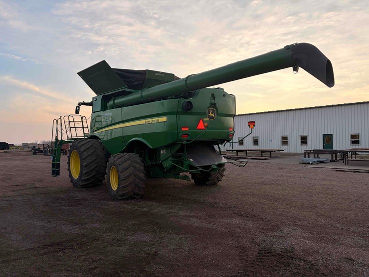 2024-john-deere-s770-image-4