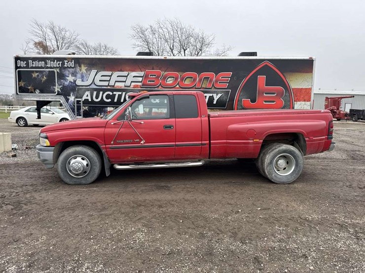 2000-dodge-ram-3500-image-2