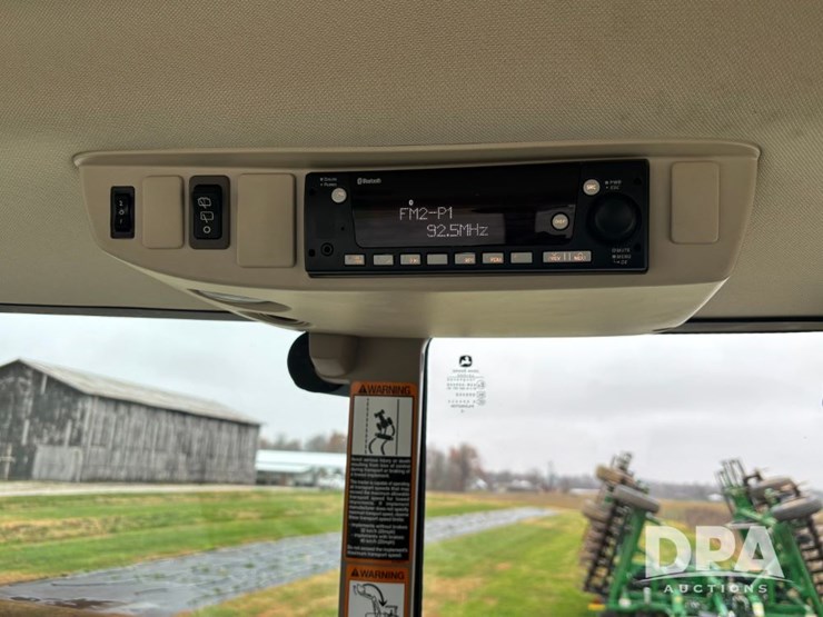 2023-john-deere-6130m-image-37