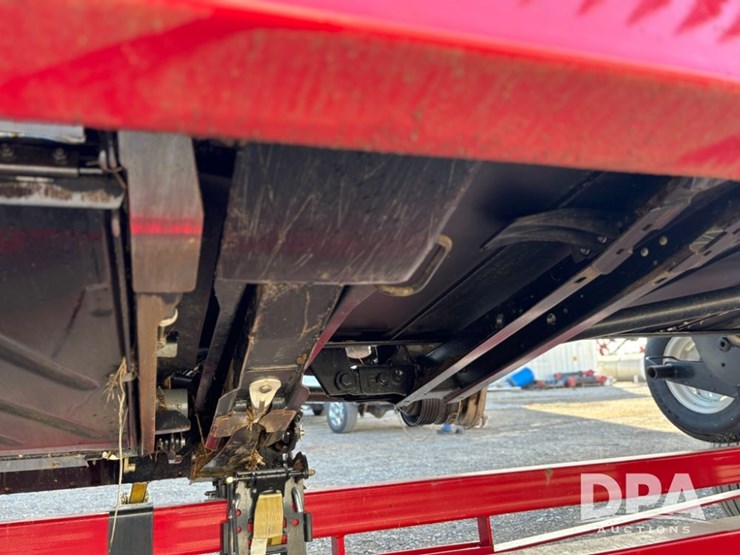 2023-mac-don-fd240-image-40