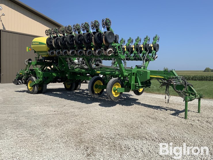 2014-john-deere-1790-ccs-image-3