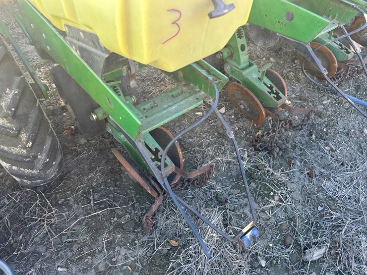 john-deere-1720-image-10