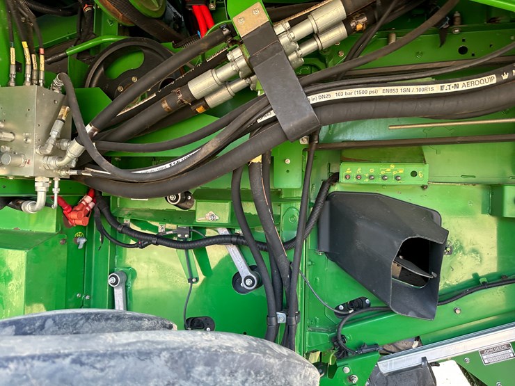 john-deere-s690-image-45