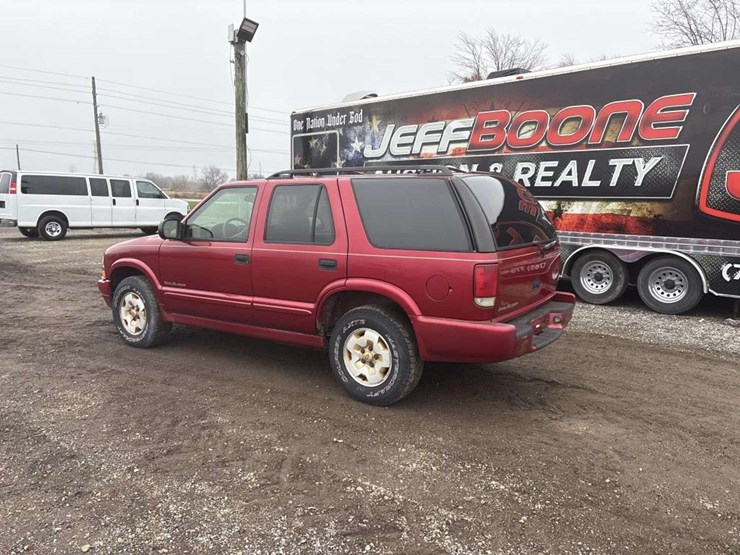 2000-chevrolet-blazer-image-3