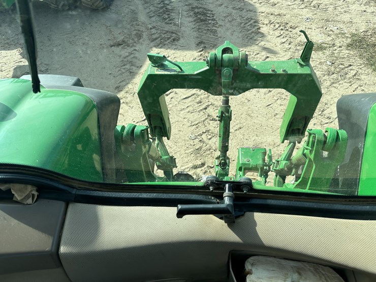 2012-john-deere-8360r-image-73