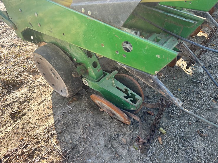 john-deere-1720-image-8