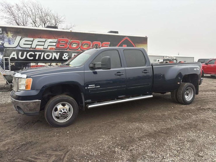 2008-gmc-3500-image-1